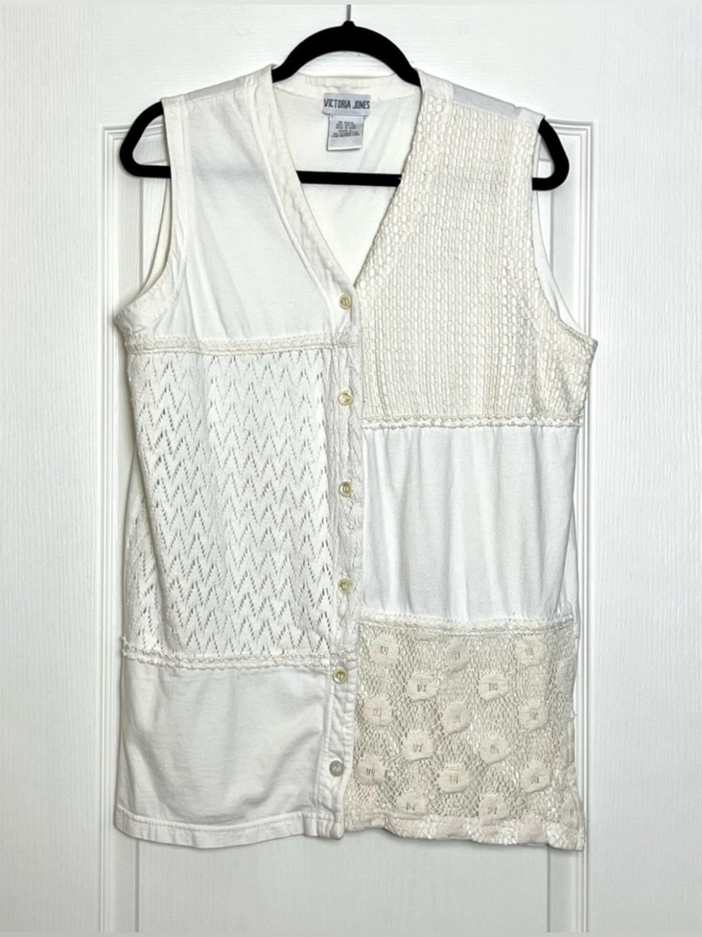 Vtg Victoria Jones Patchwork Crochet Sleeveless Top Sz L Button V-Neck Grandma